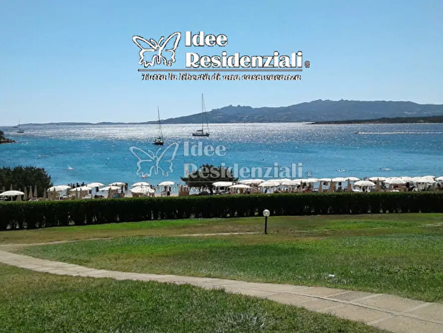 Immagine 16 di Villa in vendita  in via poltu mannu a Palau