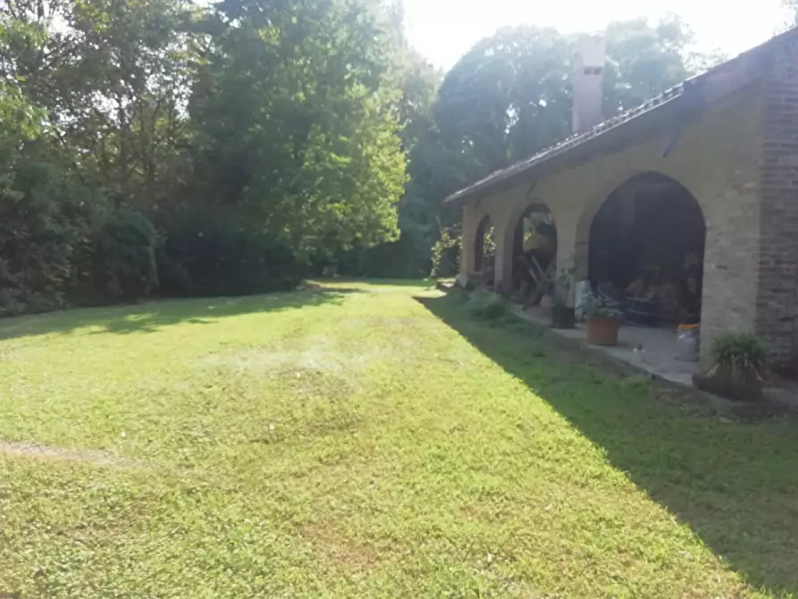 Immagine 21 di Villa in vendita  a Loreggia