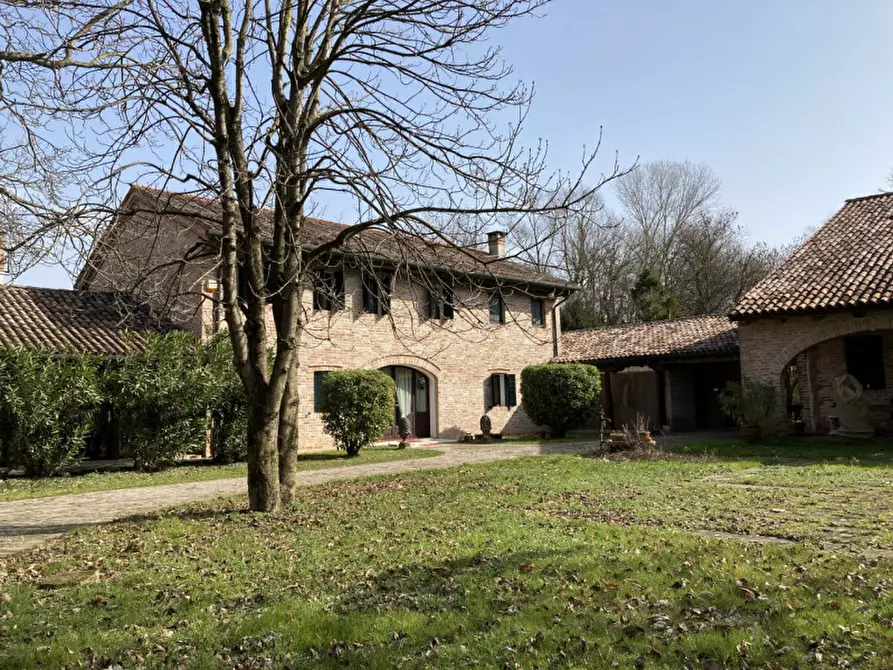 Immagine 30 di Villa in vendita  a Loreggia