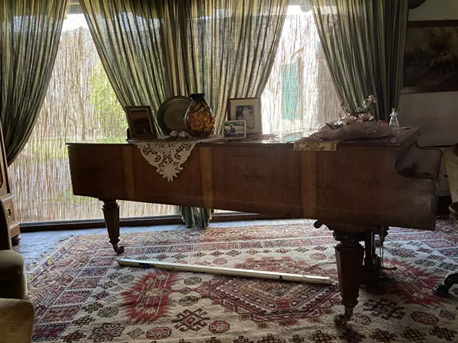 Immagine 37 di Villa in vendita  a Loreggia