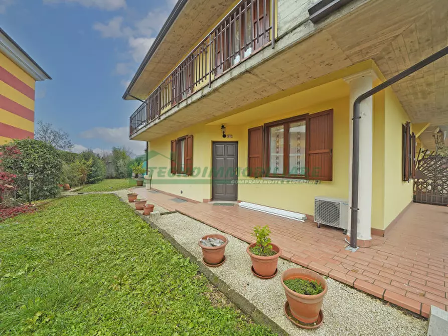 Immagine 8 di Villetta a schiera in vendita  a Gavardo