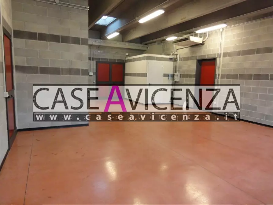 Immagine 1 di Ufficio in affitto  in via roma a Camisano Vicentino