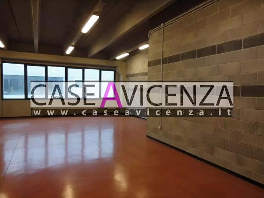 Immagine 3 di Ufficio in affitto  in via roma a Camisano Vicentino