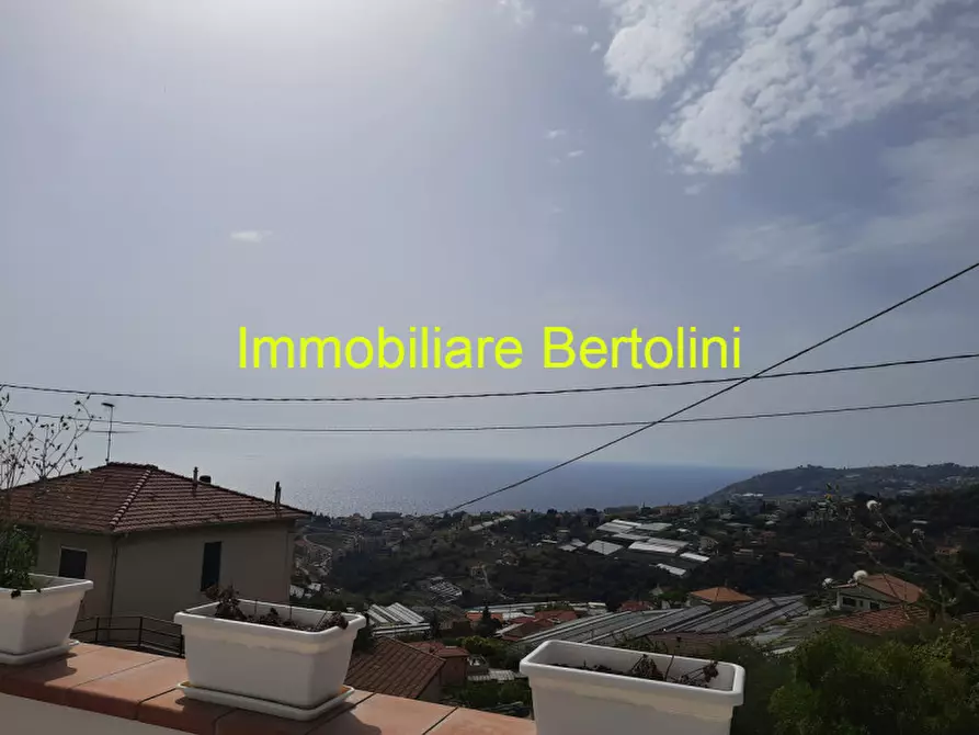 Immagine 4 di Villa in vendita  in Via Gabriele D'Annunzio a San Remo