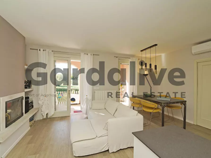 Immagine 4 di Appartamento in vendita  a Soiano Del Lago