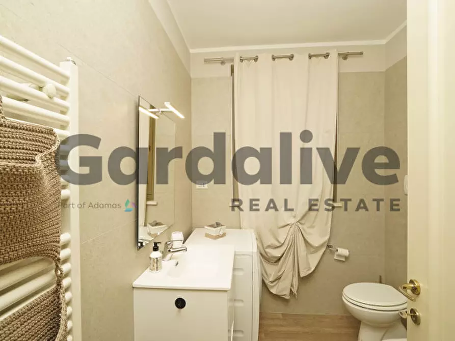 Immagine 21 di Appartamento in vendita  a Soiano Del Lago