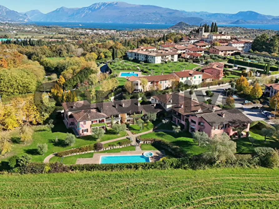 Immagine 34 di Appartamento in vendita  a Soiano Del Lago