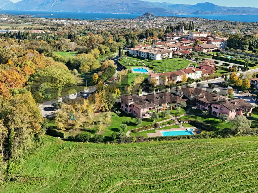 Immagine 39 di Appartamento in vendita  a Soiano Del Lago