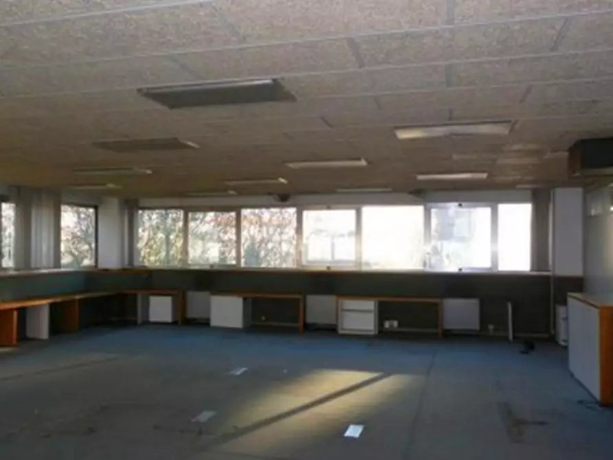 Immagine 6 di Palazzo in vendita  in VIA GOBETTI PIETRO a Cinisello Balsamo