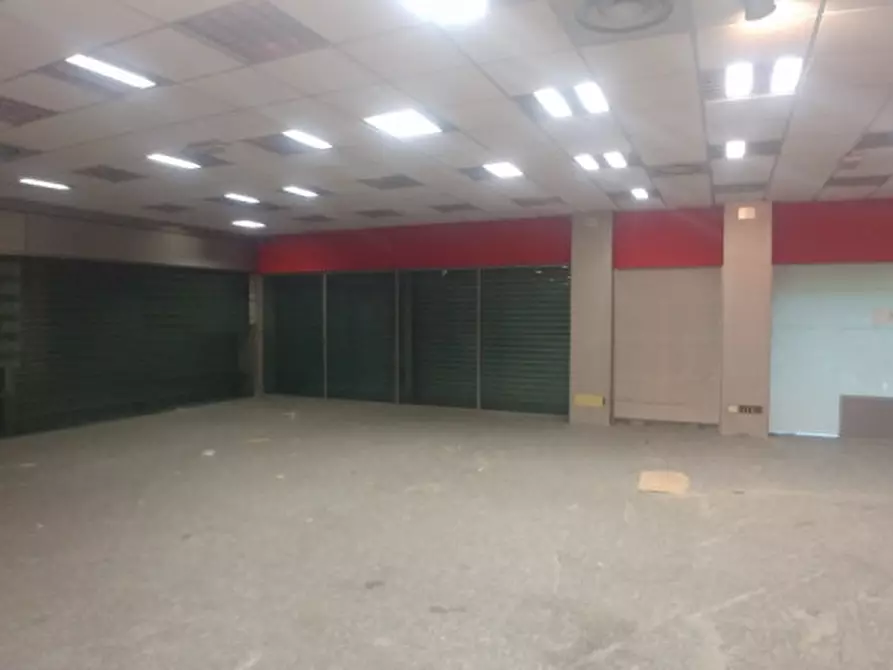 Immagine 8 di Palazzo in vendita  in VIA GOBETTI PIETRO a Cinisello Balsamo