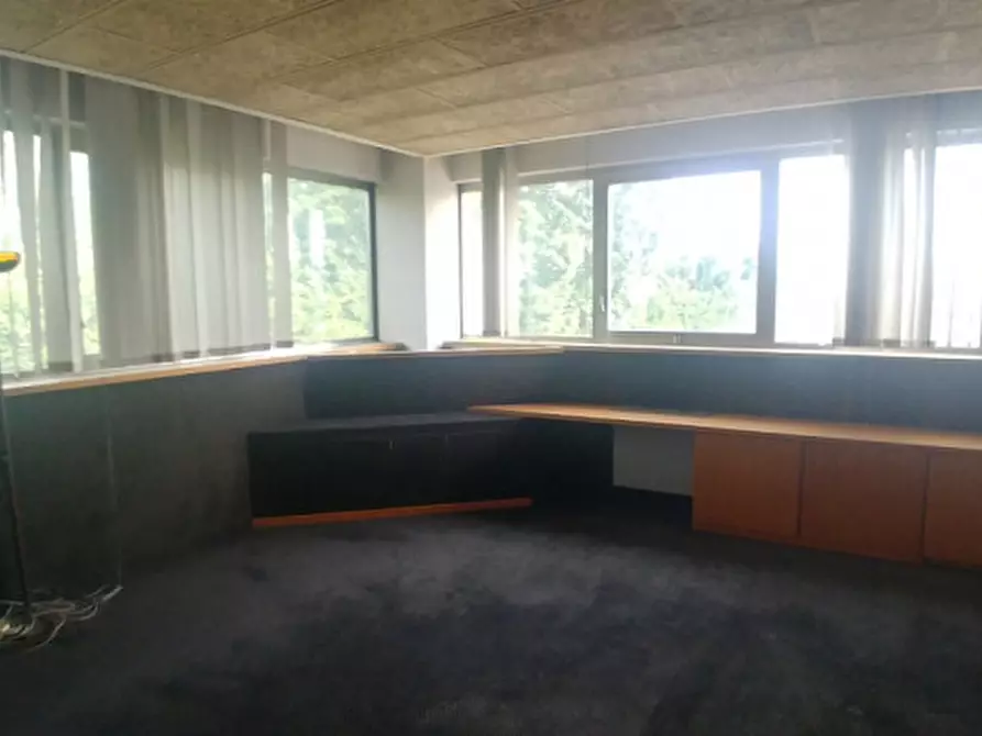 Immagine 22 di Palazzo in vendita  in VIA GOBETTI PIETRO a Cinisello Balsamo