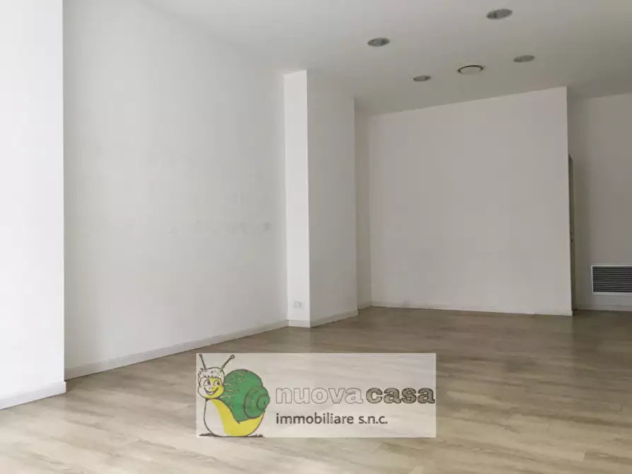 Immagine 6 di Negozio in vendita  in Via Altinate a Padova
