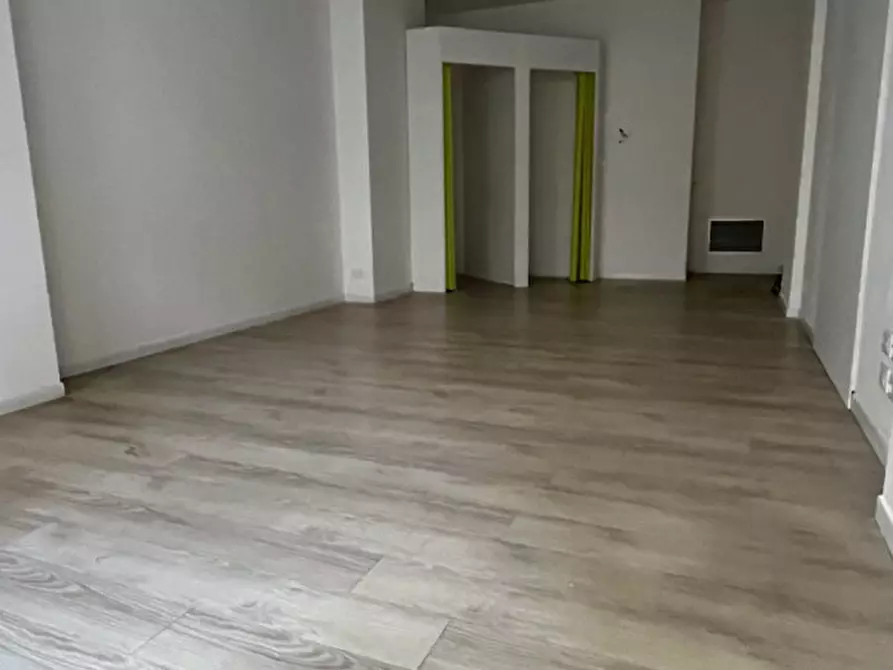 Immagine 8 di Negozio in vendita  in Via Altinate a Padova