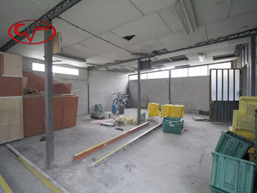 Immagine 15 di Appartamento in vendita  in noferi a Montevarchi