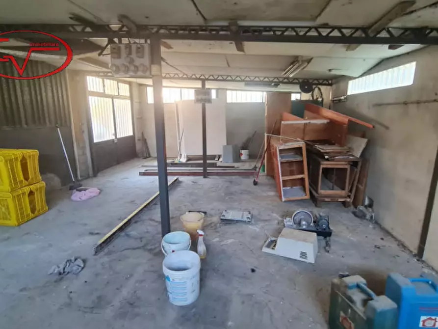 Immagine 21 di Appartamento in vendita  in noferi a Montevarchi