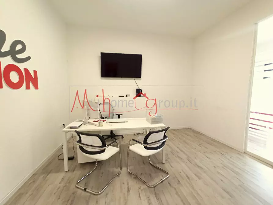 Immagine 4 di Negozio in affitto  in Via Marconi a Ponte San Nicolò