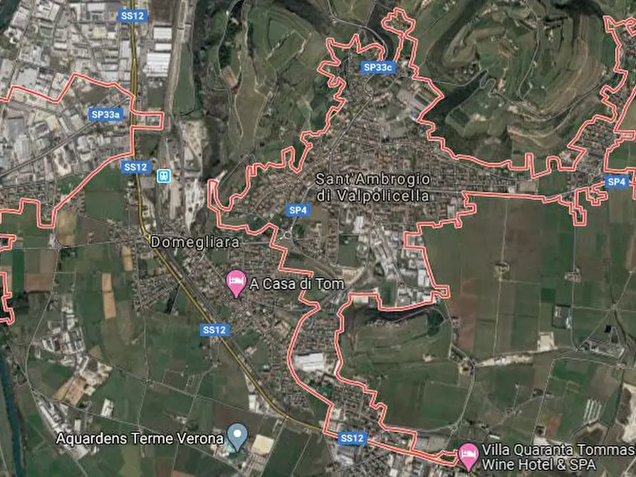 Immagine 2 di Garage in vendita  in via albertini 93 a Sant'ambrogio Di Valpolicella