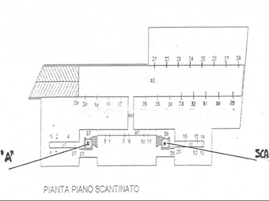 Immagine 10 di Garage in vendita  in via albertini 93 a Sant'ambrogio Di Valpolicella