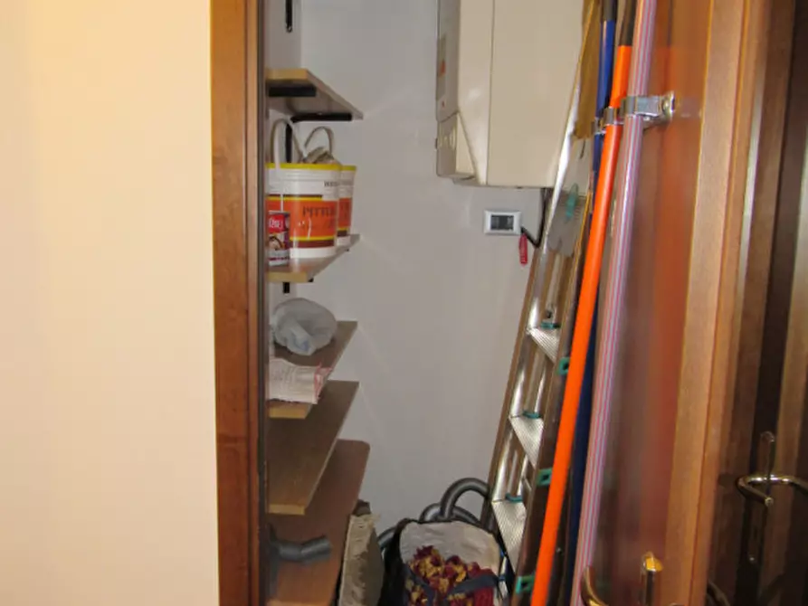 Immagine 16 di Appartamento in affitto  a Rovigo