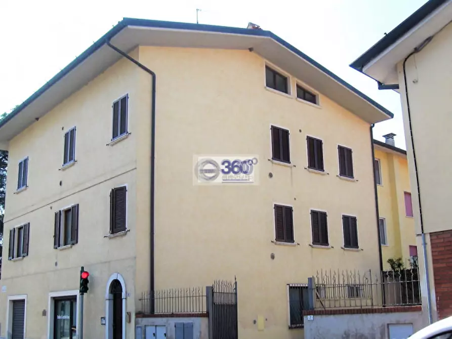 Immagine 1 di Appartamento in vendita  in Via San rocco a Rovato