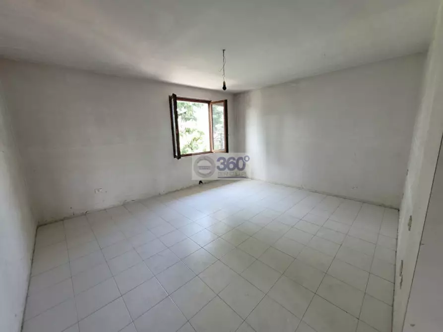 Immagine 11 di Appartamento in vendita  in Via San rocco a Rovato