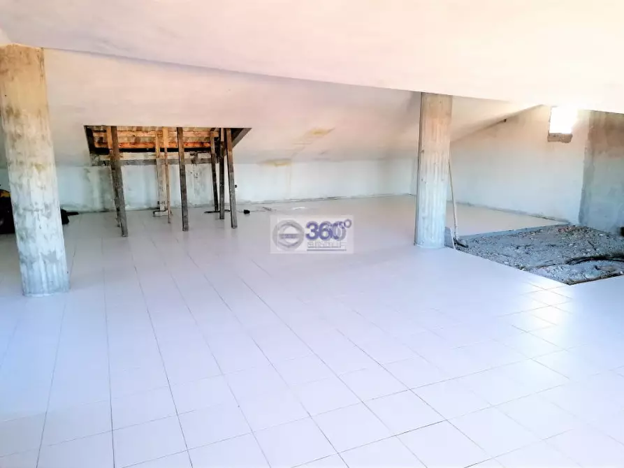 Immagine 23 di Appartamento in vendita  in Via San rocco a Rovato