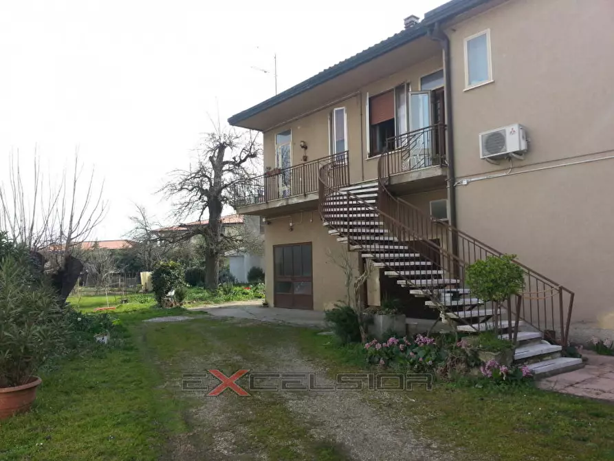 Immagine 1 di Casa indipendente in vendita  in Via G. Matteotti n. 20 bis - Cavarzere a Cona