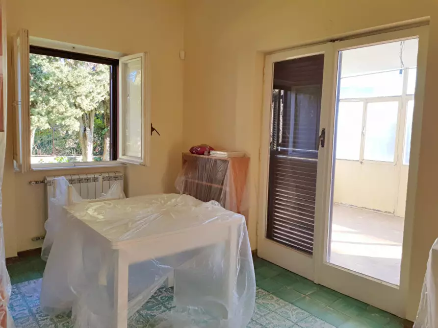 Immagine 13 di Villa in affitto  in via Murello a Roma