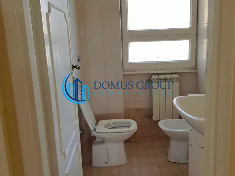 Immagine 28 di Villa in vendita  in via Murello a Roma