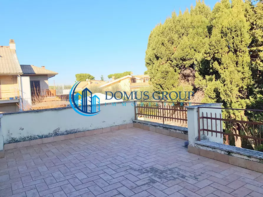 Immagine 35 di Villa in vendita  in via Murello a Roma