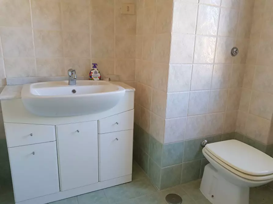 Immagine 29 di Villa in affitto  in via Murello a Roma