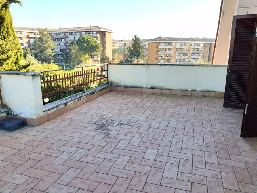 Immagine 34 di Villa in affitto  in via Murello a Roma