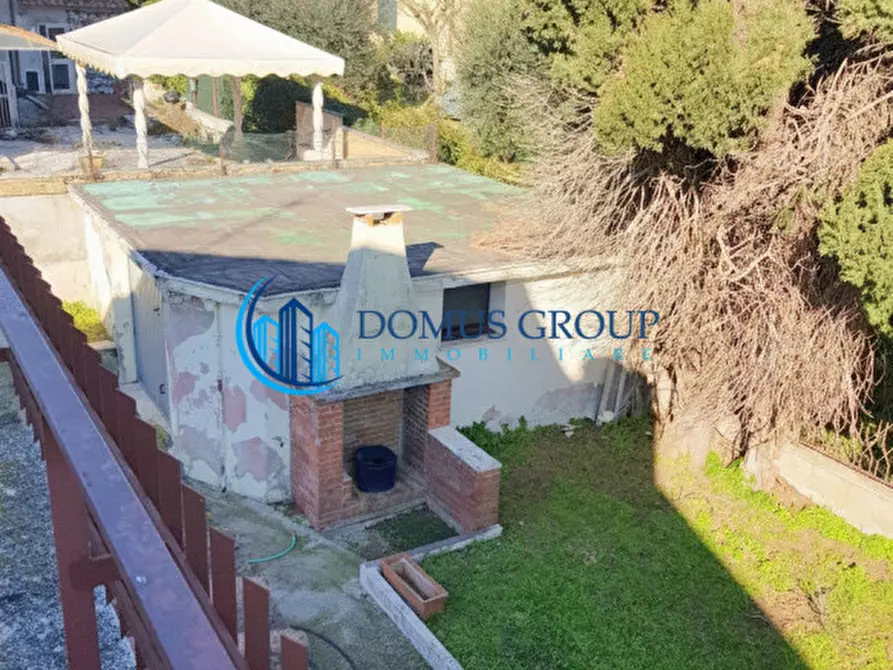 Immagine 44 di Villa in vendita  in via Murello a Roma