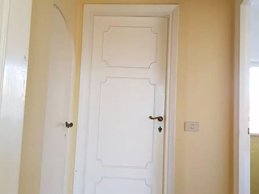 Immagine 37 di Villa in affitto  in via Murello a Roma