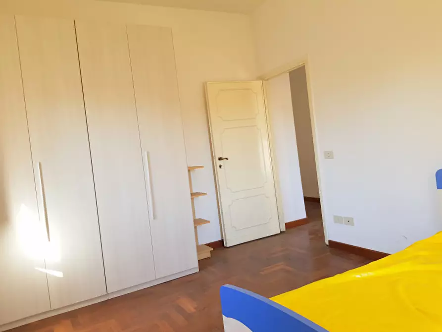 Immagine 39 di Villa in affitto  in via Murello a Roma