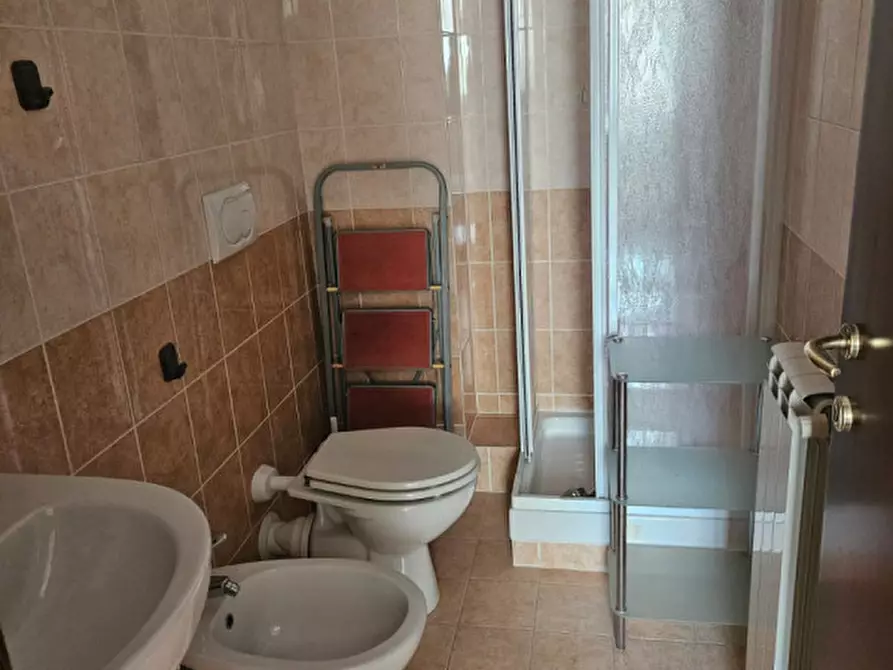 Immagine 21 di Appartamento in affitto  in VIA ROBERTO RAVIOLA a Roma