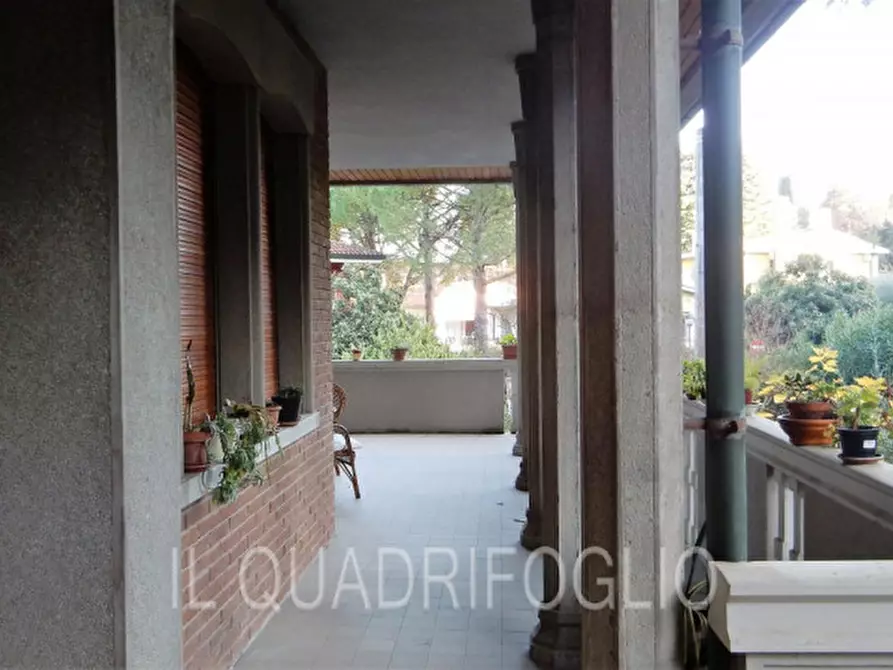 Immagine 15 di Villa in vendita  a Cesena