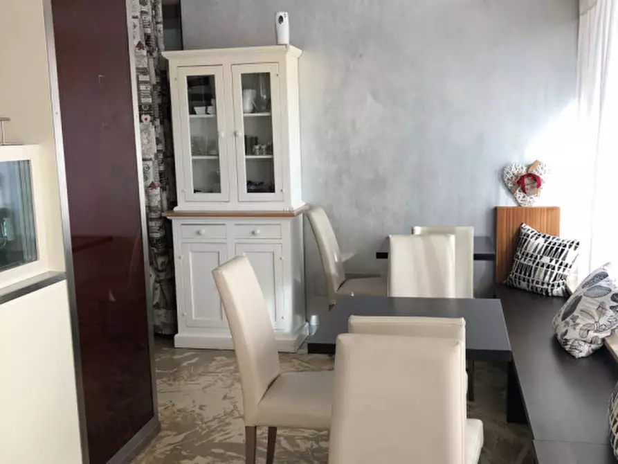 Immagine 3 di Attività commerciale in vendita  in via Santa Eurosia a Piovene Rocchette