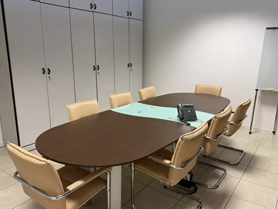 Immagine 2 di Ufficio in affitto  in Via Totti a Ancona