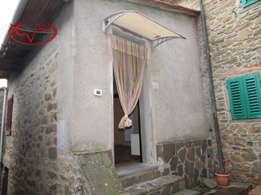 Immagine 14 di Appartamento in vendita  in casale a Loro Ciuffenna