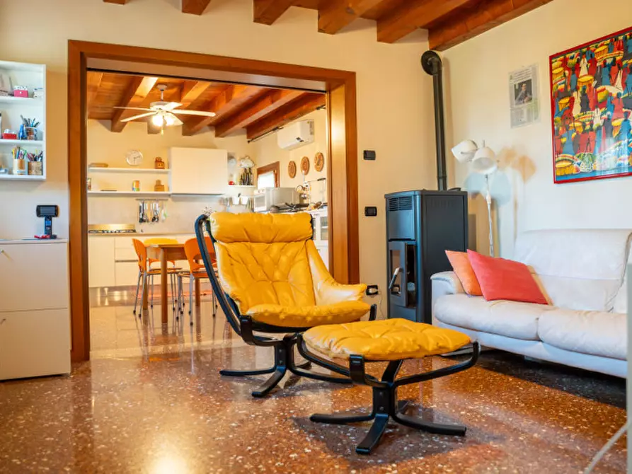Immagine 17 di Villa in vendita  in Via Padana a Este