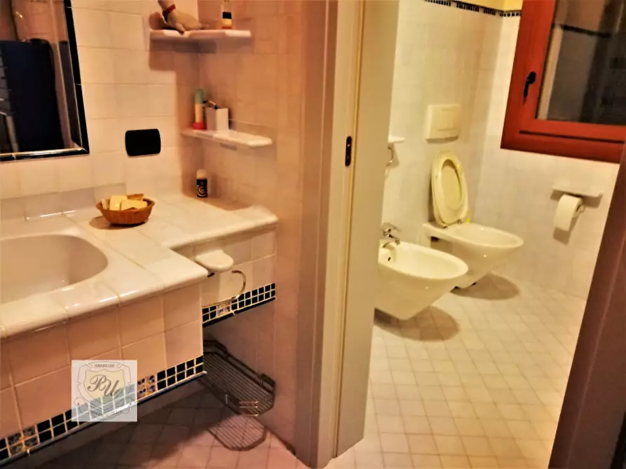 Immagine 22 di Villa in vendita  in Via Padana a Este