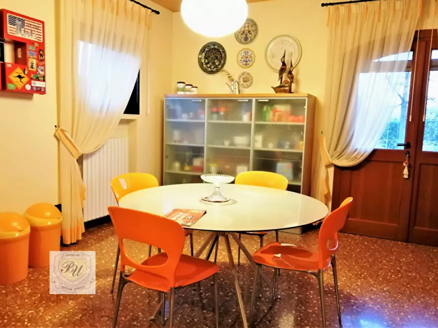 Immagine 35 di Villa in vendita  in Via Padana a Este