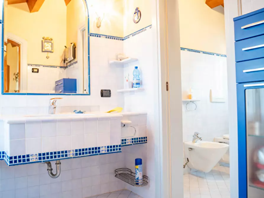 Immagine 47 di Villa in vendita  in Via Padana a Este