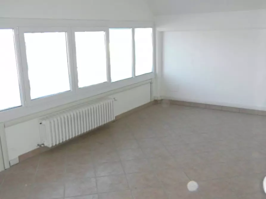 Immagine 5 di Capannone industriale in vendita  in VIA ROMAGNA a Cesena