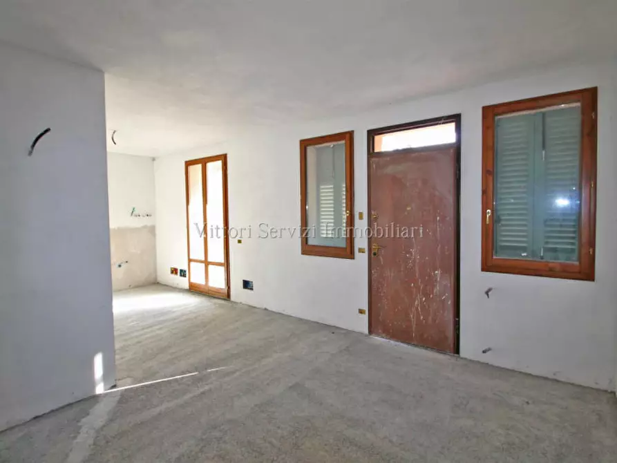 Immagine 7 di Appartamento in vendita  in via della resistenza a Montepulciano