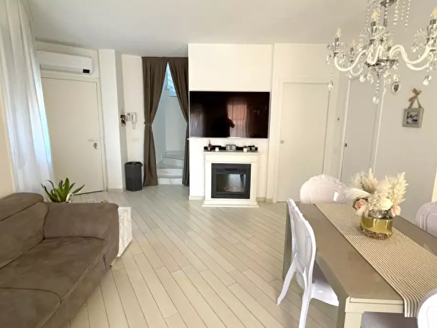 Immagine 9 di Appartamento in vendita  in Via Schiavo a Chioggia