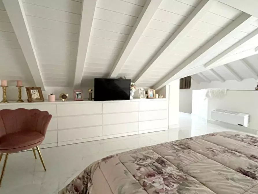 Immagine 17 di Appartamento in vendita  in Via Schiavo a Chioggia