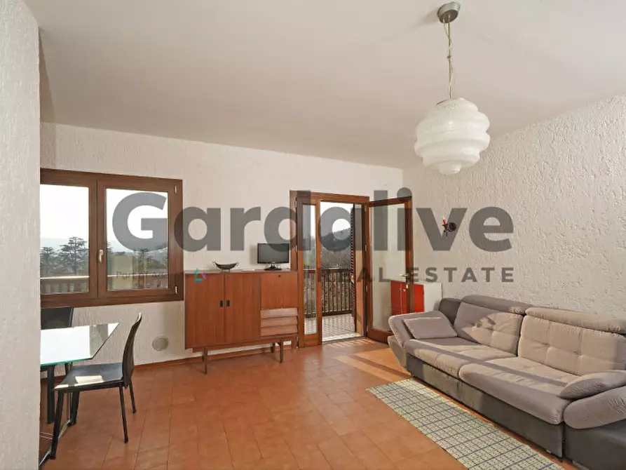 Immagine 3 di Appartamento in vendita  in Viale Catullo a Manerba Del Garda