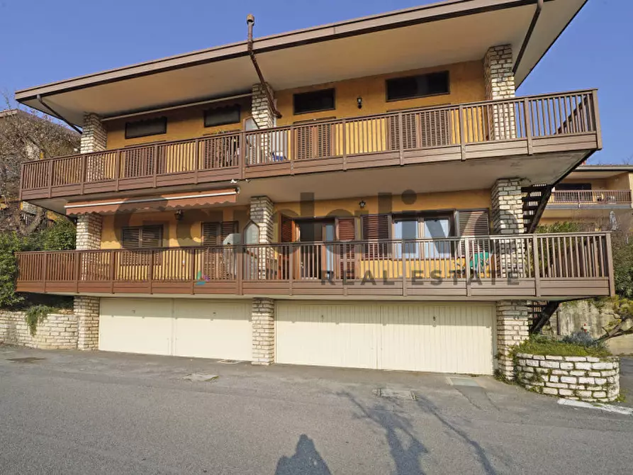 Immagine 22 di Appartamento in vendita  in Viale Catullo a Manerba Del Garda